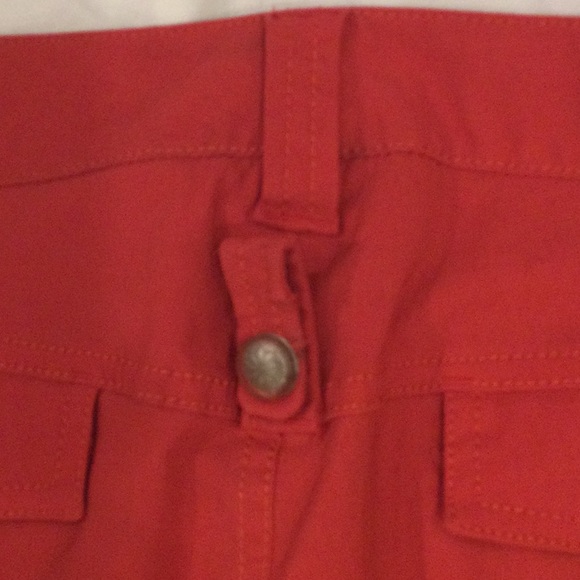 Athleta Red Dipper Bermuda Hiking Shorts Size 8 - Picture 8 of 8